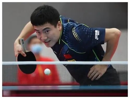 由泳中展现 由泳中展现