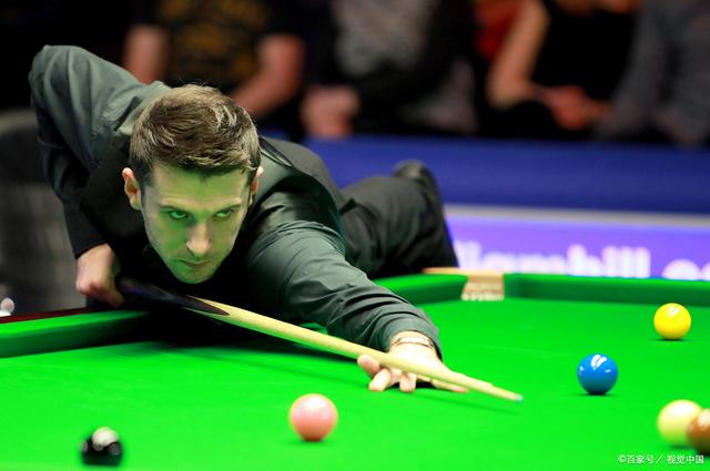 阵容变动的 阵容变动的