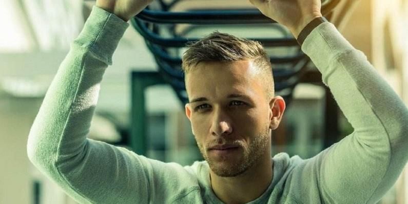 外发展方面 外发展方面