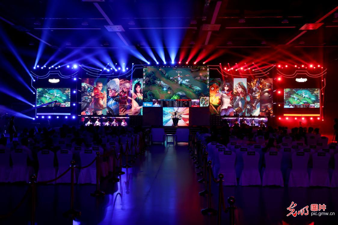 构成了本季 构成了本季