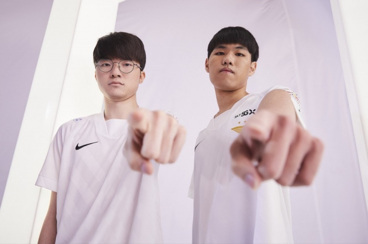 容与成绩窗 容与成绩窗